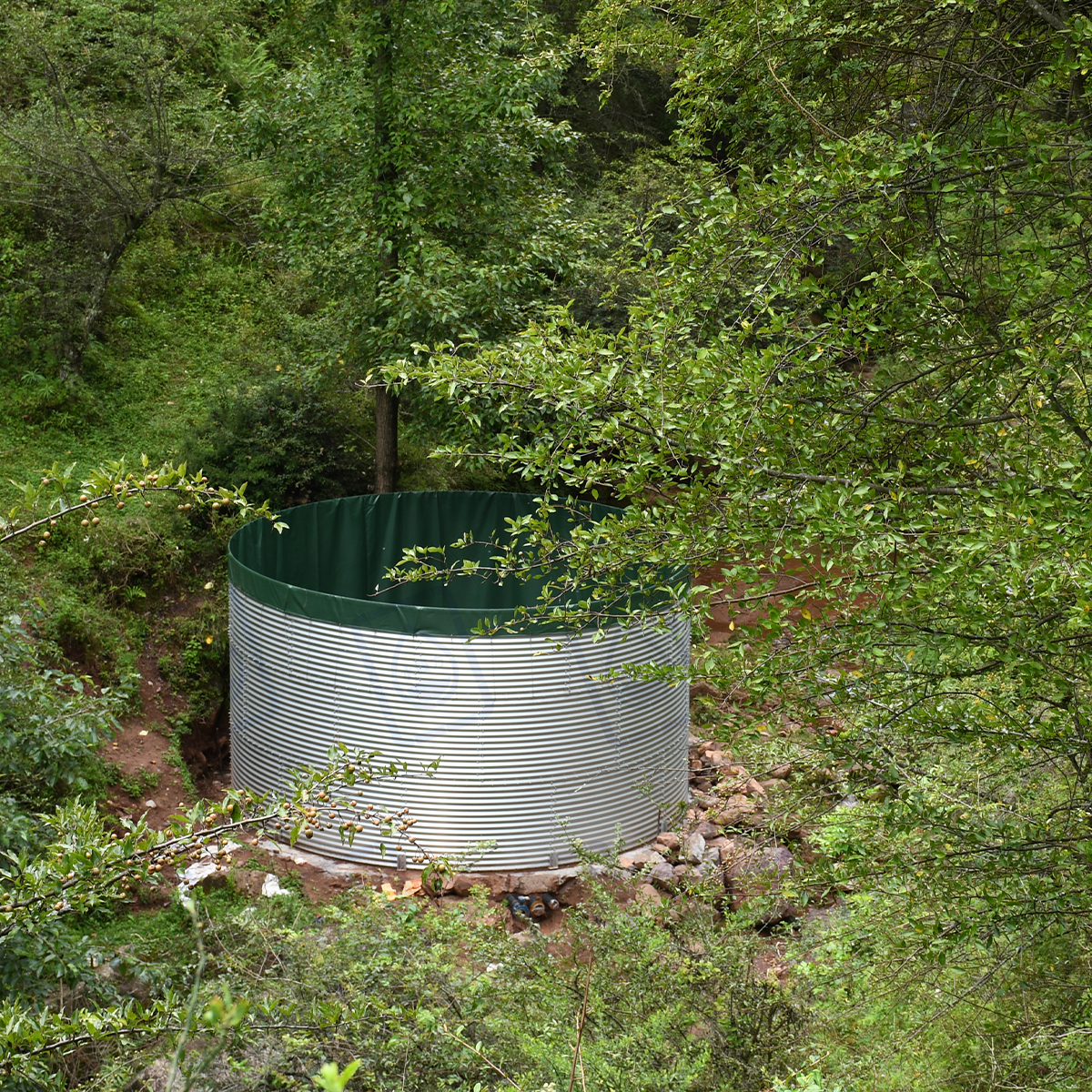 水膜方裝配式蓄水池：綠色灌溉與水資源管理的創(chuàng)新解決方案